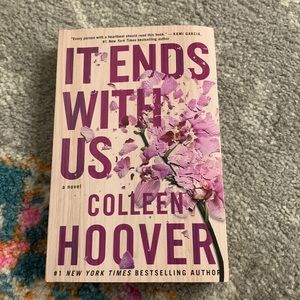 It Ends with Us by Colleen Hoover